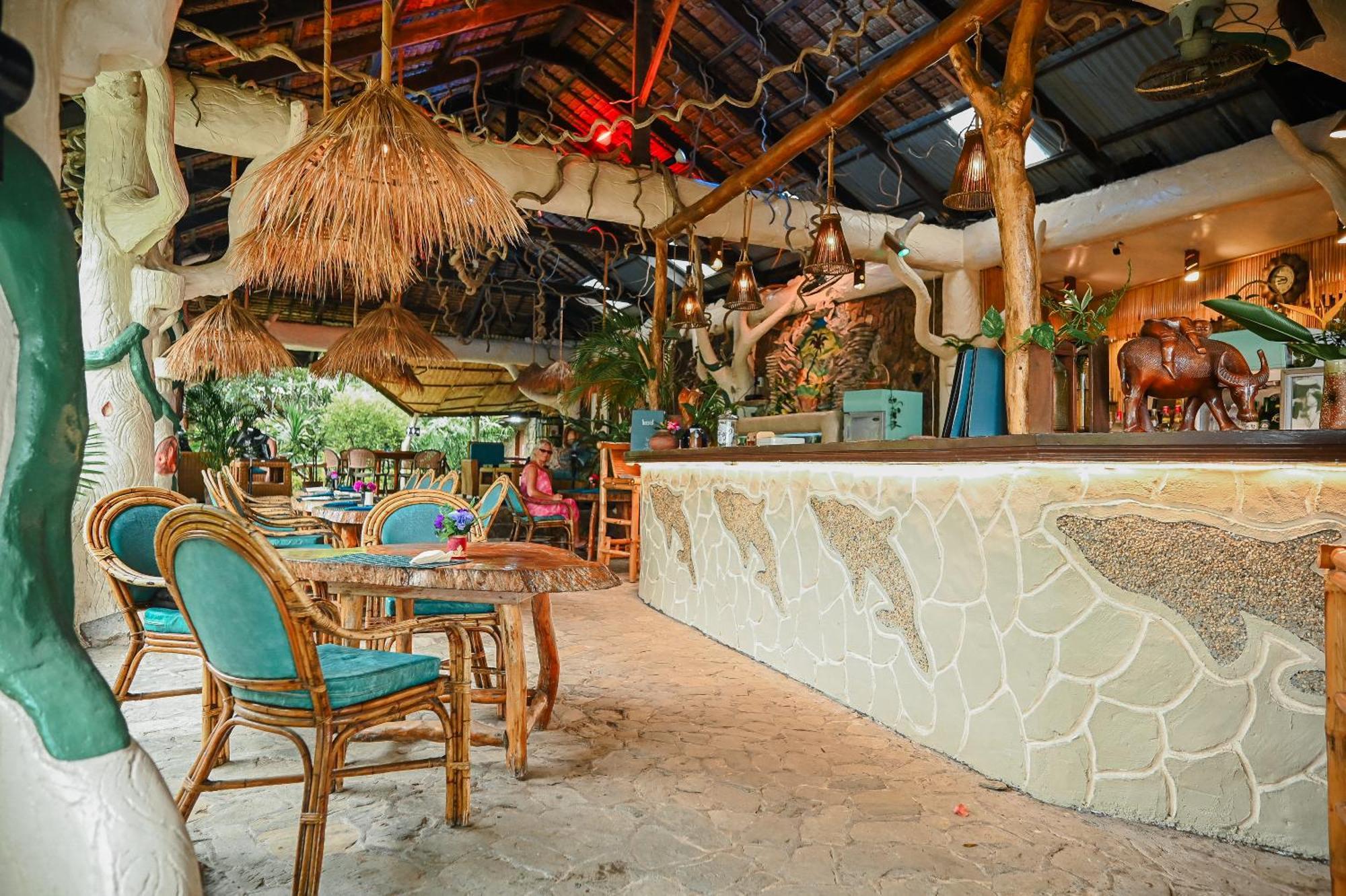 Garden Of Eden Dive Resort Пуерто-Галера Екстер'єр фото