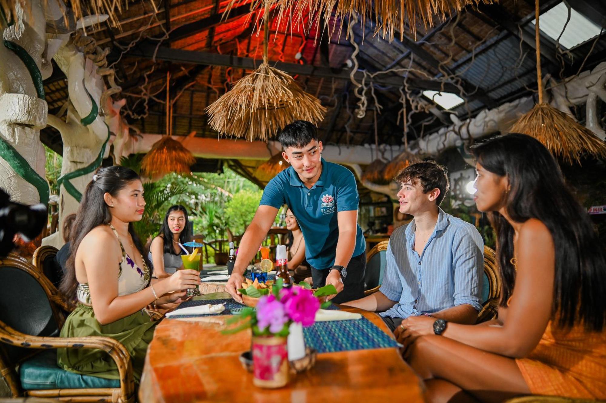 Garden Of Eden Dive Resort Пуерто-Галера Екстер'єр фото